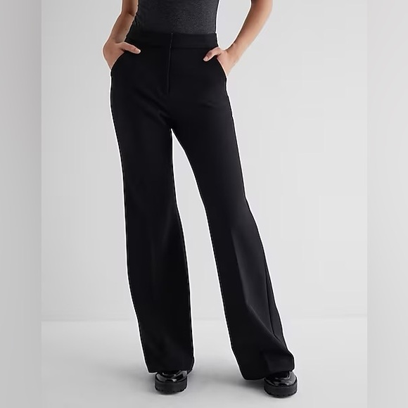 Express Pants - Express Editor High Waisted Trouser Flare Pant in black size 2 Regular